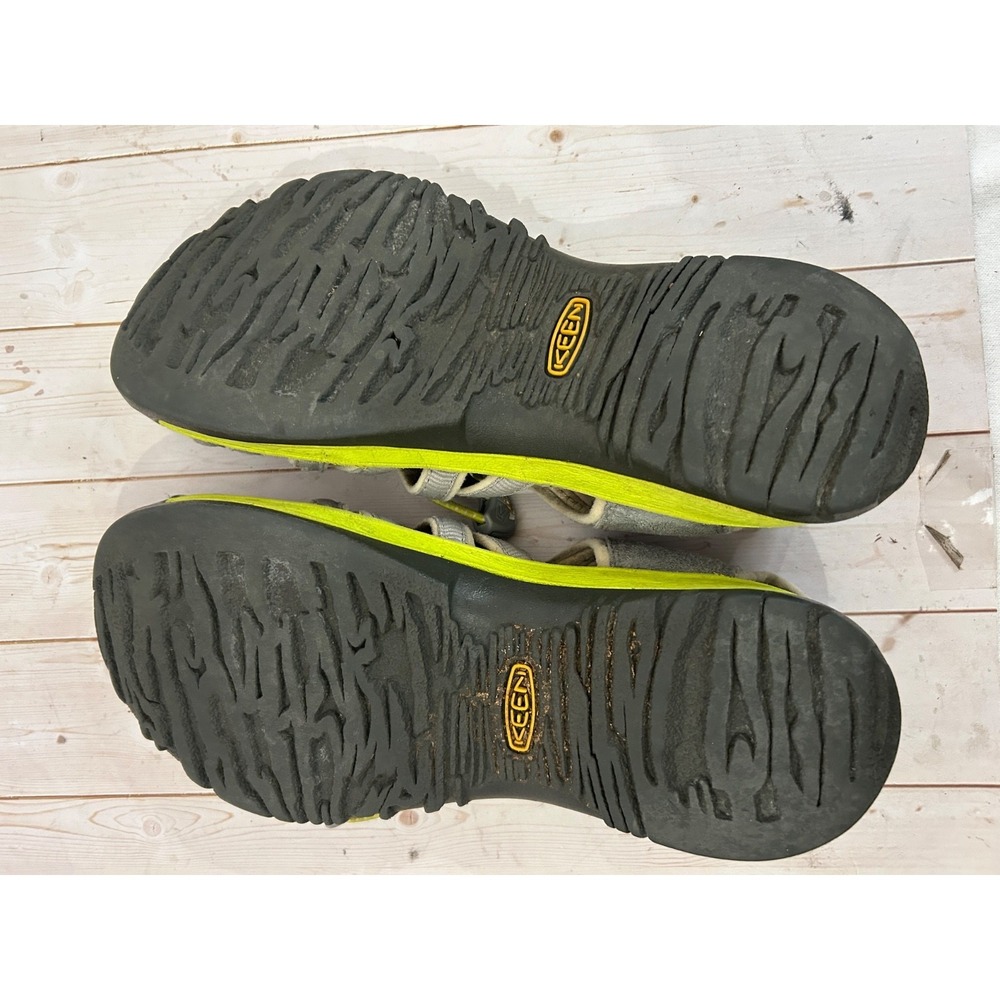 Keen Womens Waterproof Whisper Outdoor Hiking Gray Close Toe Sandals sz9 - Picture 3 of 7